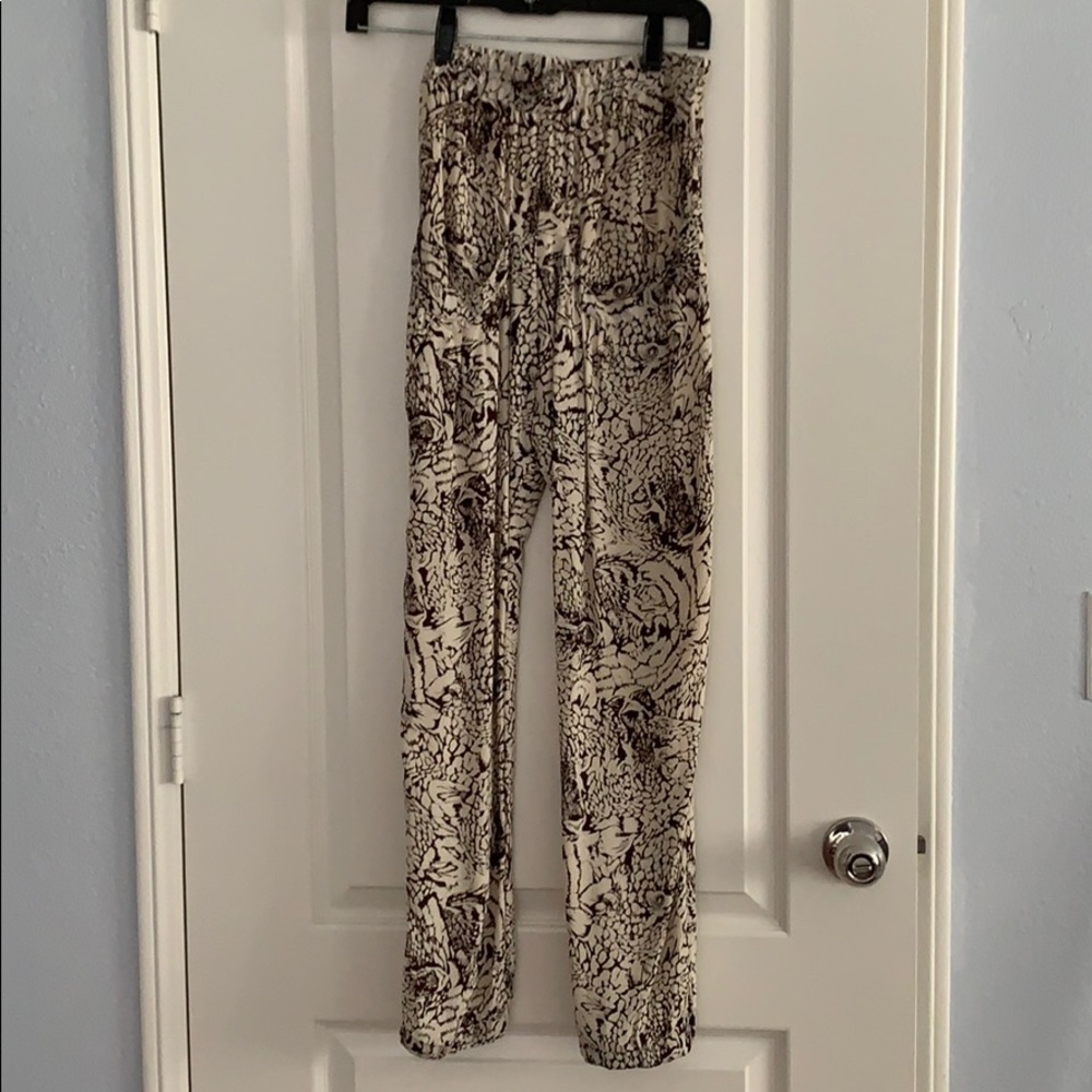 Flynn Skye the perfect pants
